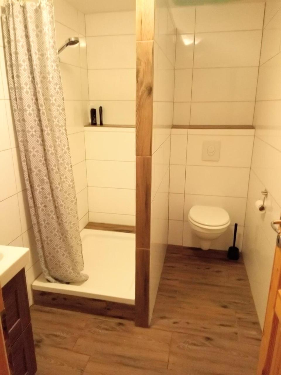 Pension Riedel Wolfsbourg Extérieur photo
